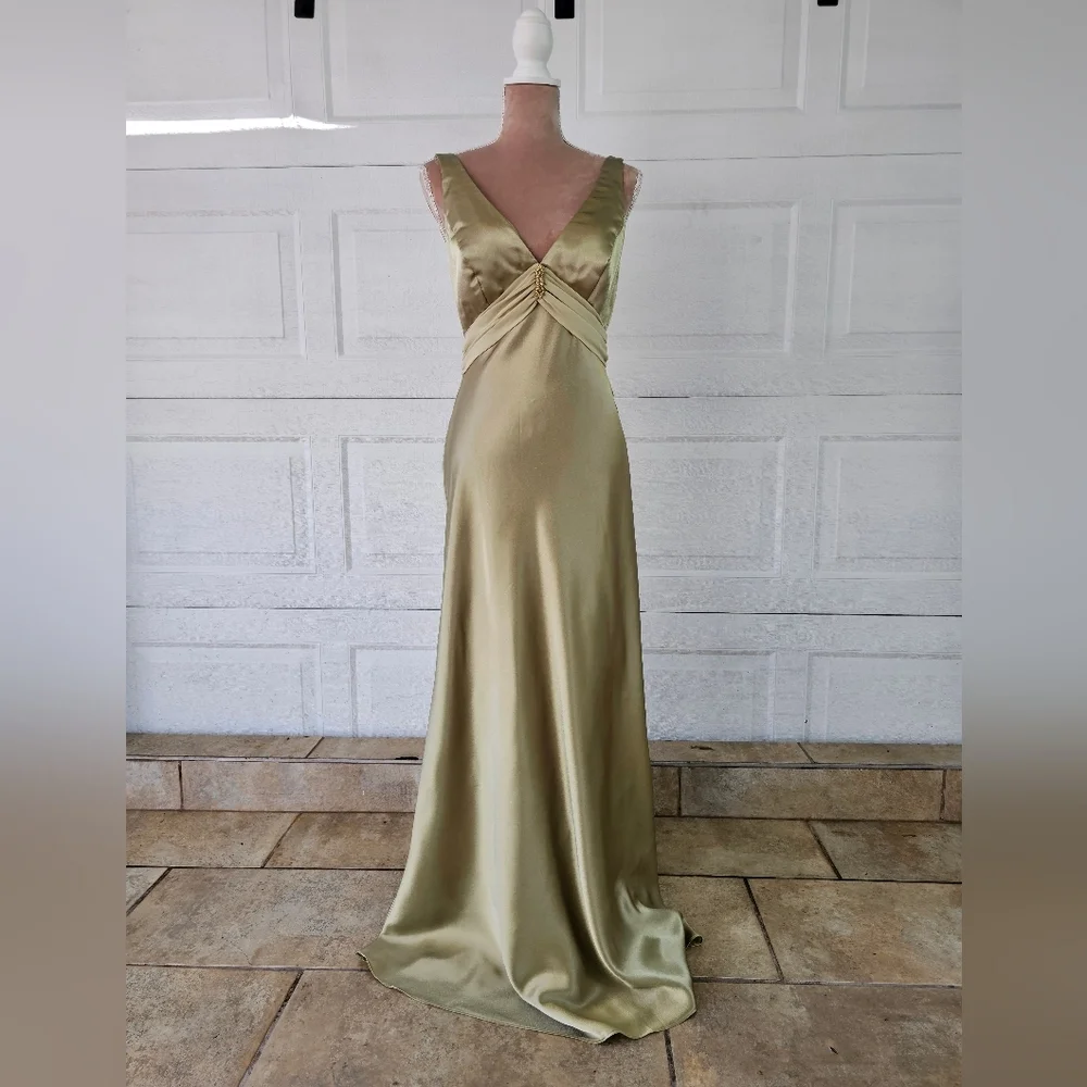Night Way green satin gown beaded waist elegant formal evening dress 10 - Picture 2 of 12